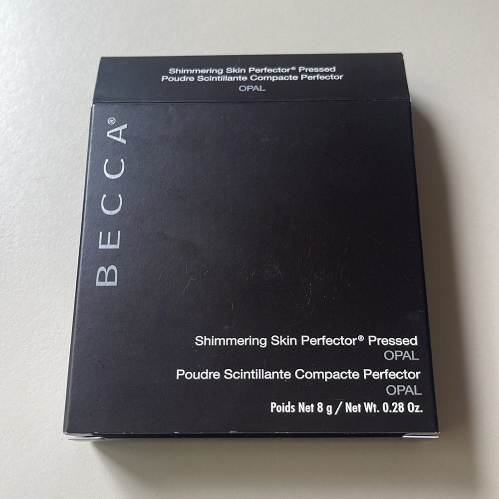BECCA Shimmering Skin Perfector Pressed in Opal